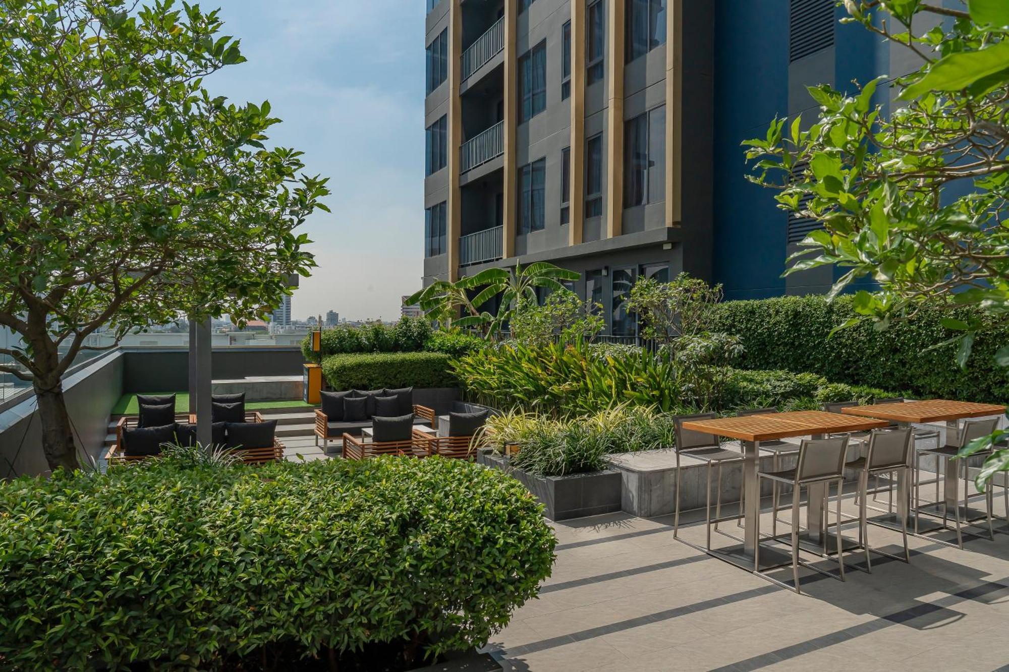 Staybridge Suites Bangkok Thonglor By Ihg Екстер'єр фото