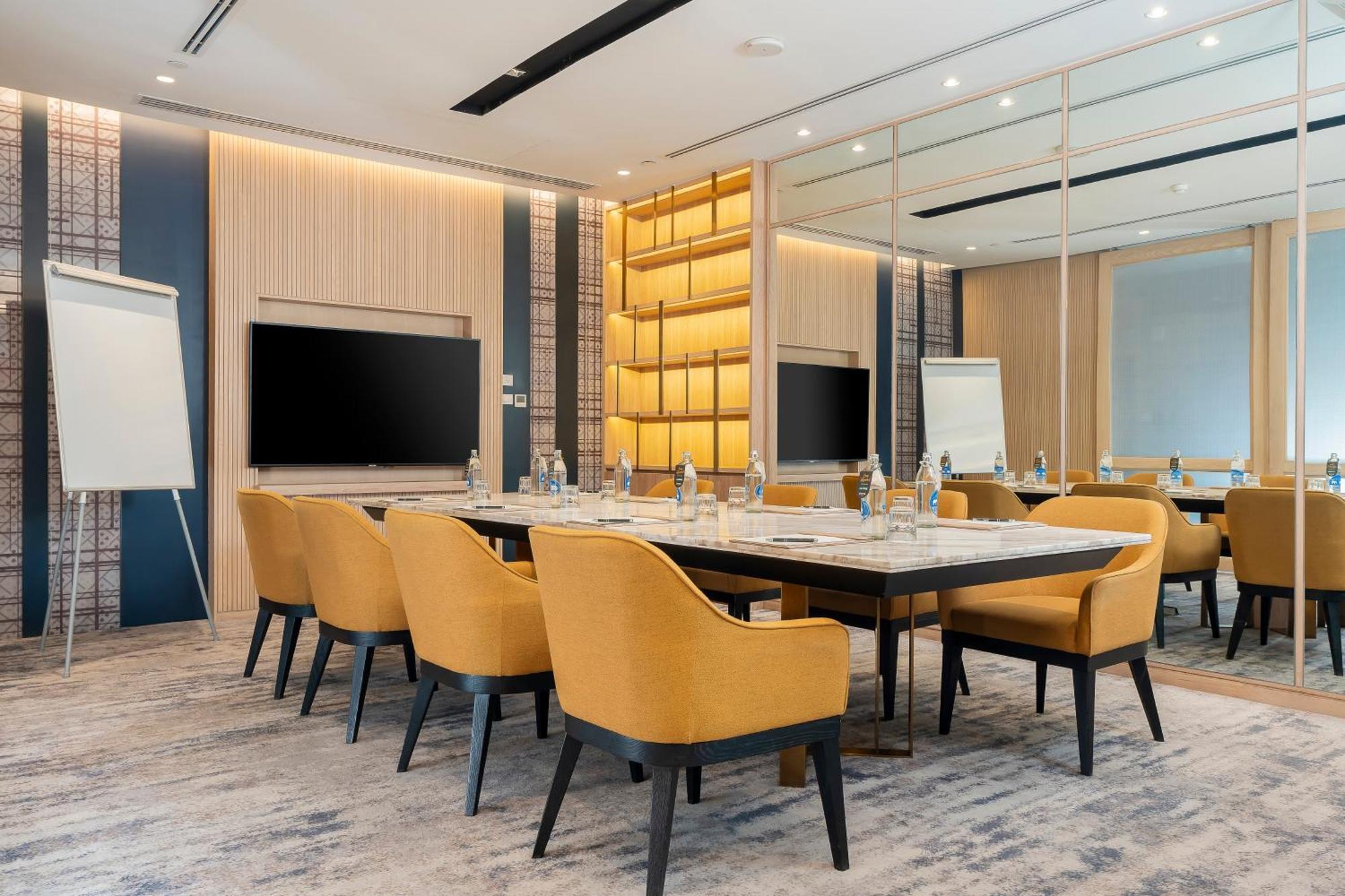 Staybridge Suites Bangkok Thonglor By Ihg Екстер'єр фото